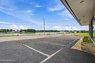 27 S Riverside Dr, Neptune Township, NJ 07753 - Photo 3