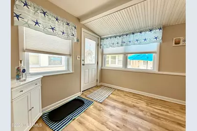 8 Brunswick Place, Point Pleasant Beach, NJ 08742 - Photo 7