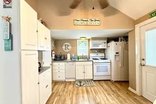 8 Brunswick Pl, Point Pleasant Beach, NJ 08742 - Photo 15