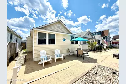 8 Brunswick Place, Point Pleasant Beach, NJ 08742 - Photo 3