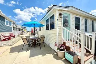 8 Brunswick Pl, Point Pleasant Beach, NJ 08742 - Photo 1