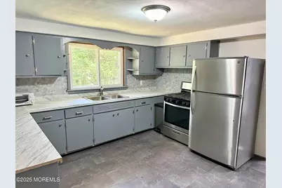 135 S Main Street, Barnegat, NJ 08005 - Photo 5