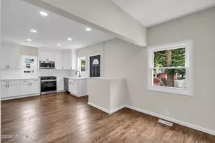750 Lorraine Dr, Keyport, NJ 07735 - Photo 9
