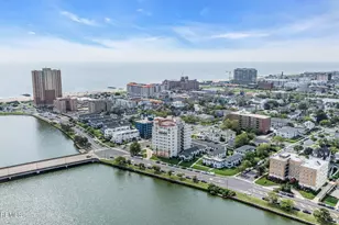 400 Deal Lake Dr, Asbury Park, NJ 07712 - Photo 49