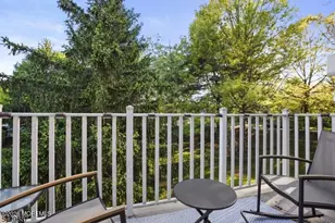 6 Amethyst Way, Franklin Township, NJ 08823 - Photo 17