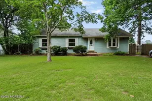 1026 Berkeley Ave, Beachwood, NJ 08722 - Photo 1