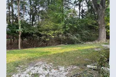 5 Quaker Lane #A, Whiting, NJ 08759 - Photo 3