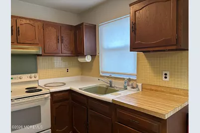 5 Quaker Lane #A, Whiting, NJ 08759 - Photo 9