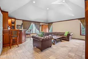 2 S Beers St, Holmdel, NJ 07733 - Photo 11