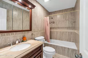 21 Concord Cir, Howell Township, NJ 07731 - Photo 15