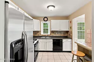231 Atlantic St, Keyport, NJ 07735 - Photo 17