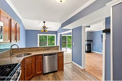 26 Malibu Drive, Eatontown, NJ 07724 - Photo 7