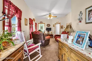 16 Hull Ave, Freehold, NJ 07728 - Photo 5