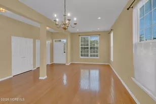 43 Bunker Hill Dr, Allentown, NJ 08501 - Photo 5
