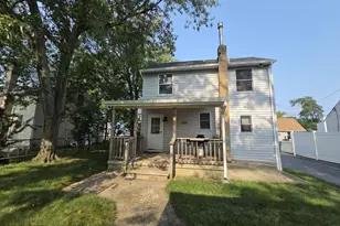 46 Compton Ave, Hazlet Township, NJ 07730 - Photo 3