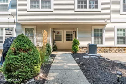 17 Forrest Court, Tinton Falls, NJ 07753 - Photo 3