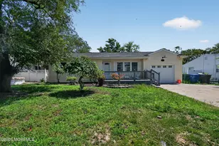 877 Egret Dr, Toms River Township, NJ 08753 - Photo 3