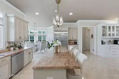 7 Crystal Court, Manalapan Township, NJ 07726 - Photo 15