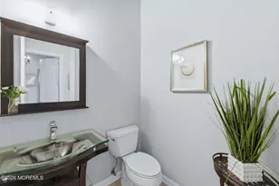 7 Crystal Ct, Manalapan Township, NJ 07726 - Photo 19