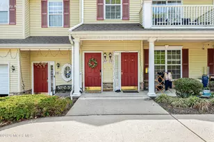 30 Oxford Ct, Englishtown, NJ 07726 - Photo 1