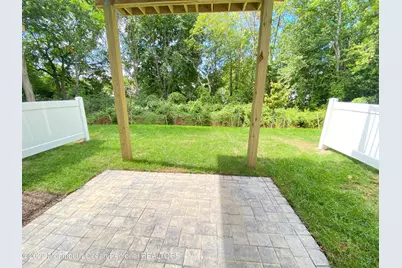 102 Arose Lane, Middletown, NJ 07748 - Photo 17