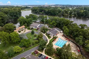 48 Ellsworth Ct, Red Bank, NJ 07701 - Photo 25
