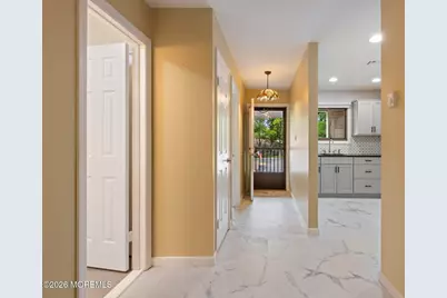 48 Ellsworth Court, Red Bank, NJ 07701 - Photo 5