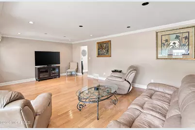 25 McCue Road, Morganville, NJ 07751 - Photo 7