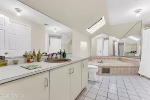 24 Windswept Rd, Holmdel, NJ 07733 - Photo 37