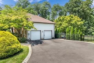 24 Windswept Rd, Holmdel, NJ 07733 - Photo 15