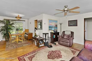 752 Park Ave, Belford, NJ 07718 - Photo 13