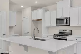 19 Mantoloking Dr, Jackson, NJ 08527 - Photo 7