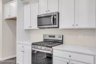19 Mantoloking Dr, Jackson, NJ 08527 - Photo 9