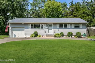 2 Tolly Ct, Toms River Township, NJ 08757 - Photo 1