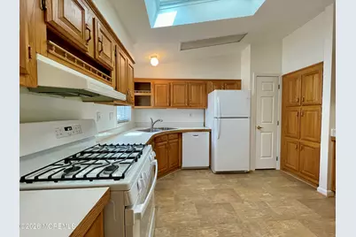 23 Brookside Way, Freehold, NJ 07728 - Photo 3