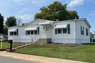 23 Brookside Way, Freehold, NJ 07728 - Photo 1