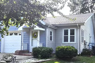 32 Sycamore Rd, Manahawkin, NJ 08050 - Photo 1