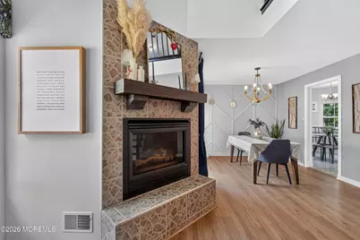 39 Kentucky Way, Freehold, NJ 07728 - Photo 15