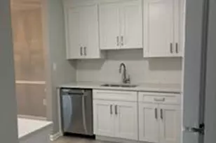 38 Worthington Ct, Freehold, NJ 07728 - Photo 3