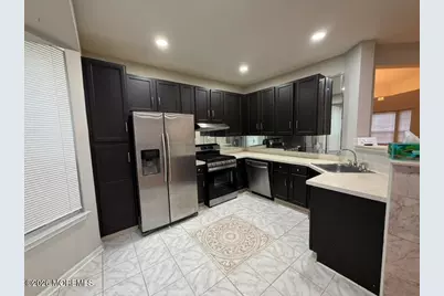 222 Hidden Lake Drive, Morganville, NJ 07751 - Photo 7