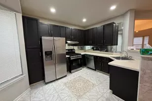 222 Hidden Lake Dr, Morganville, NJ 07751 - Photo 7
