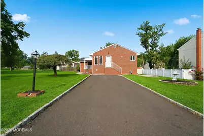 189 Kensington Avenue, Colonia, NJ 07067 - Photo 5
