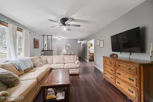 526 Elwood St, Forked River, NJ 08731 - Photo 3