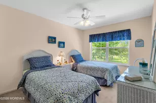 32 S Manor Ct, Wall Township, NJ 07719 - Photo 17