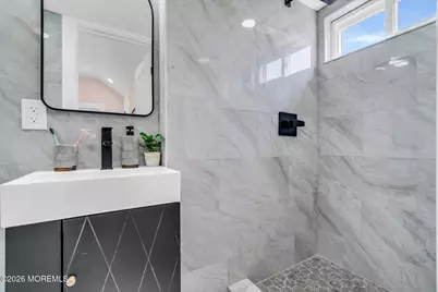 248 Thompson Avenue, Middletown, NJ 07748 - Photo 21