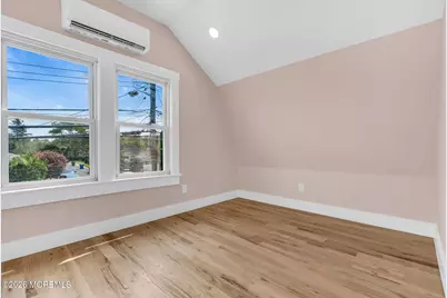 248 Thompson Avenue, Middletown, NJ 07748 - Photo 23