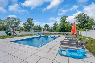 24 Johnston St, Oakhurst, NJ 07755 - Photo 25