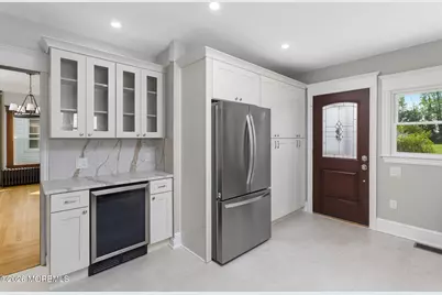 135 S Main Street, Allentown, NJ 08501 - Photo 21