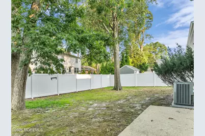 2001 Oakhurst Parkway, Oakhurst, NJ 07755 - Photo 25