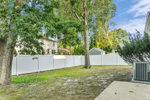 2001 Oakhurst Pkwy, Oakhurst, NJ 07755 - Photo 25